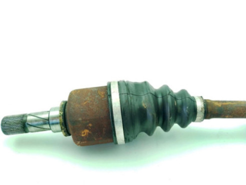 TRAVIESA DEL RENAULT TRAFIC II Furgón (FL)|Desguaces La Cabaña 2