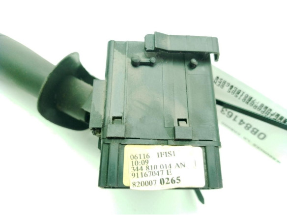 7701050685, 8200070265 MANDO LIMPIAPARABRISAS RENAULT TRAFIC II Furgón (FL)|Desguaces La Cabaña