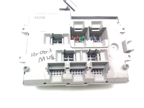 6906621 CAJA FUSIBLES INTERIOR (BSI) BMW 3 (E90)|Desguaces La Cabaña