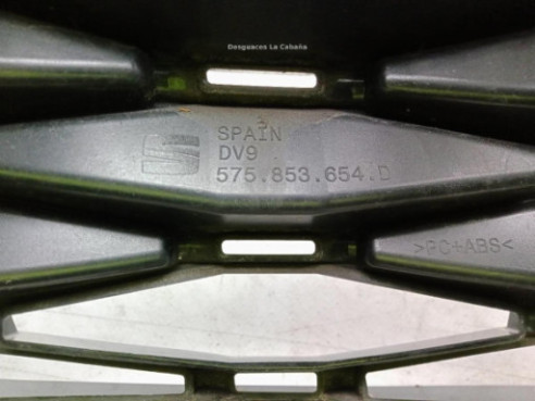575853654D 041 REJILLA / CALANDRA SEAT ATECA (KH7)|Desguaces La Cabaña