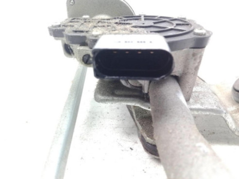 576955023B MOTOR LIMPIAPARABRISAS DEL SEAT ATECA (KH7)|Desguaces La Cabaña