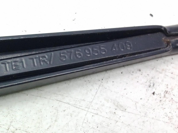 576955409A 03C BRAZO LIMPIAPARABRISAS DEL IZQ SEAT ATECA (KH7)|Desguaces La Cabaña