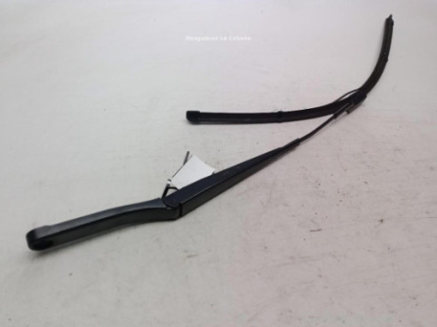 576955409A 03C BRAZO LIMPIAPARABRISAS DEL IZQ SEAT ATECA (KH7)|Desguaces La Cabaña