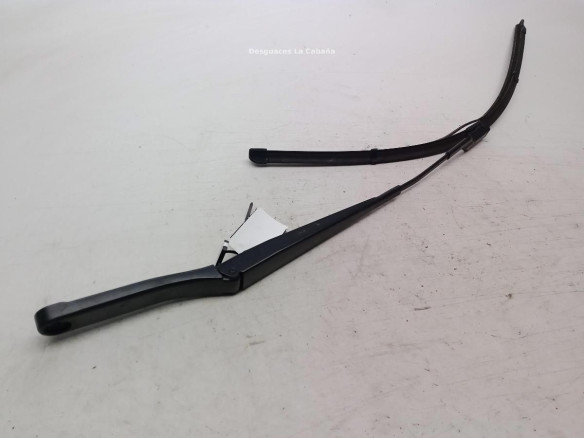 576955409A 03C BRAZO LIMPIAPARABRISAS DEL IZQ SEAT ATECA (KH7)|Desguaces La Cabaña