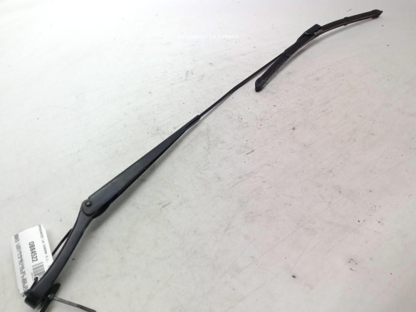 576955410B 03C BRAZO LIMPIAPARABRISAS DEL DER SEAT ATECA (KH7)|Desguaces La Cabaña