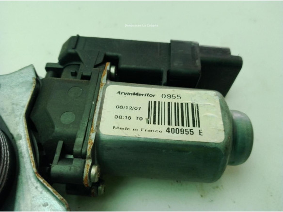 8200388658 400955E ELEVALUNAS PUERTA LAT DEL IZQ RENAULT TWINGO II (CN0_)|Desguaces La Cabaña