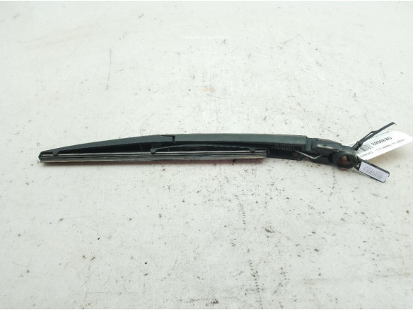 988152F000  BRAZO LIMPIAPARABRISAS TRA PORTÓN KIA RIO IV Hatchback Van (YB, SC, FB)|Desguaces La Cabaña