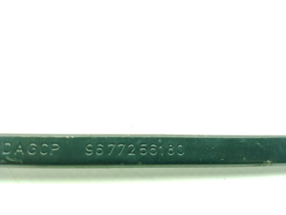 9677256180 BRAZO LIMPIAPARABRISAS DEL DER PEUGEOT 308 SW II|Desguaces La Cabaña