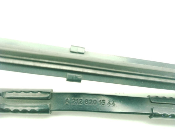 A2128201544 BRAZO LIMPIAPARABRISAS DEL IZQ MERCEDES BENZ CLASE E (W212)|Desguaces La Cabaña