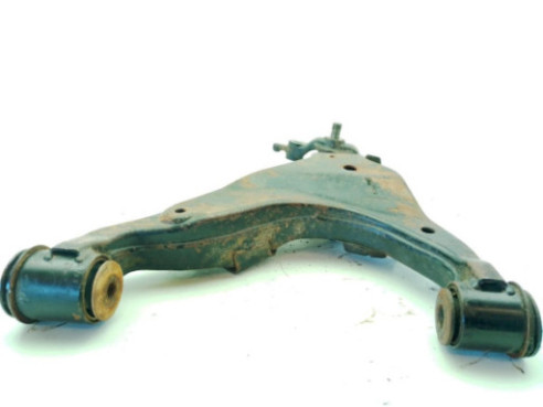 4806860010 BRAZO SUSPENSION DEL DER INF TOYOTA LAND CRUISER PRADO (_J12_)|Desguaces La Cabaña
