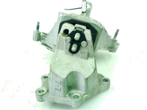 210615C SOPORTE MOTOR IZQ HYUNDAI TUCSON (NX4E, NX4A)|Desguaces La Cabaña