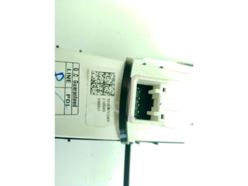 93581N70504X MANDO ELEVALUNAS PUERTA LAT TRA DER HYUNDAI TUCSON (NX4E, NX4A)|Desguaces La Cabaña