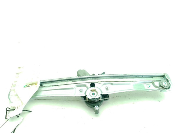 82403N7000 ELEVALUNAS PUERTA LAT DEL IZQ HYUNDAI TUCSON (NX4E, NX4A)|Desguaces La Cabaña