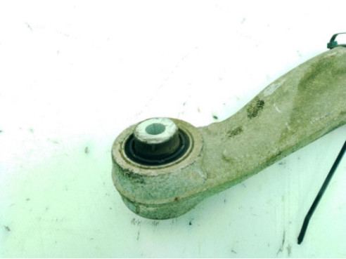 BRAZO SUSPENSION TRASERO DERECHO SUPERIOR|Desguaces La Cabaña 2