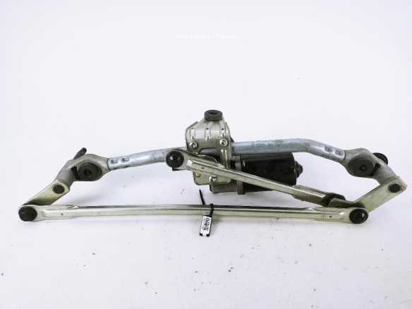 81B955119 MOTOR LIMPIAPARABRISAS DEL AUDI Q2 (GAB) |Desguaces La Cabaña