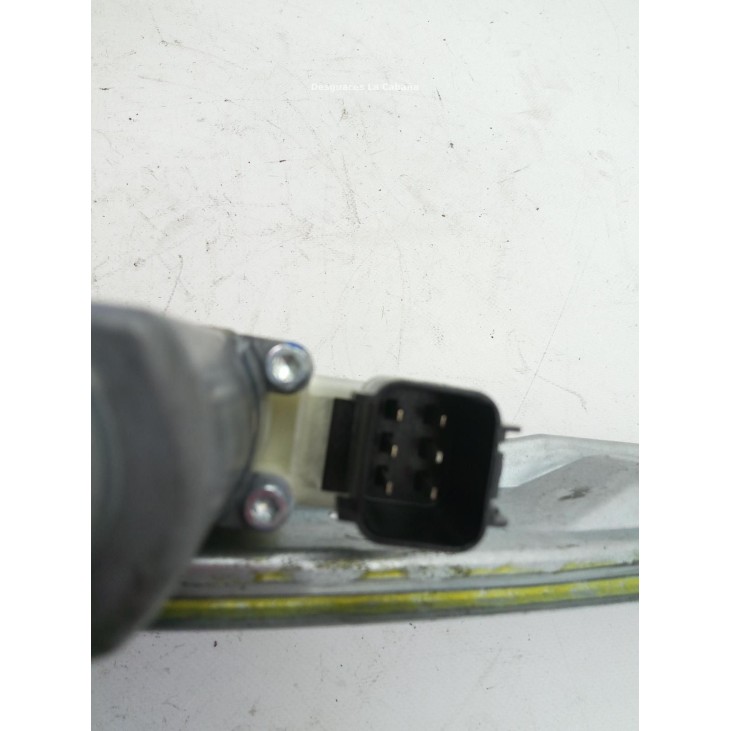 ELEVALUNAS PUERTA LAT TRA IZQ FORD FOCUS III Turnier |Desguaces La Cabaña
