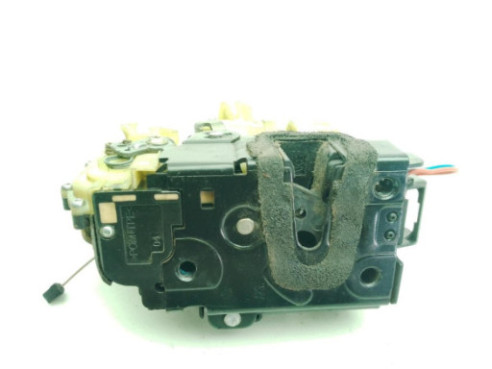 CERRADURA PUERTA LAT DEL IZQ VW POLO (9N_)|Desguaces La Cabaña
