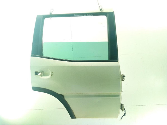 PUERTA LAT TRA DER NISSAN TERRANO II (R20)|Desguaces La Cabaña