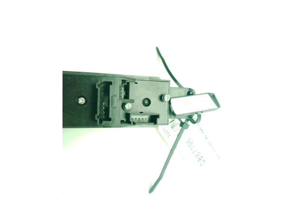 A9065451013 MANDO ELEVALUNAS PUERTA LAT DEL IZQ MERCEDES BENZ SPRINTER 3,5-t Furgón (906)|Desguaces La Cabaña