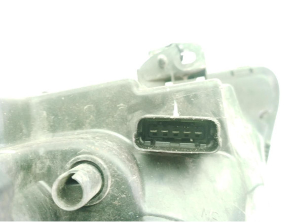 7701057658, 8200478985 FARO DERECHO RENAULT CLIO II (BB_, CB_)|Desguaces La Cabaña
