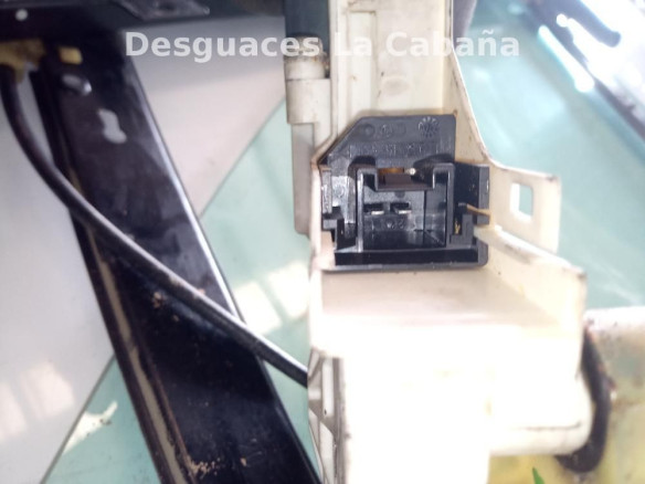 ELEVALUNAS PUERTA LAT DEL DER AUDI A6 (4F2, C6) |Desguaces La Cabaña