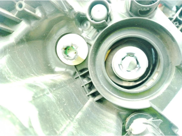 8117002540, 8115002540 FARO IZQUIERDO TOYOTA AURIS (_E18_)|Desguaces La Cabaña