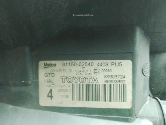 8117002540, 8115002540 FARO IZQUIERDO TOYOTA AURIS (_E18_)|Desguaces La Cabaña