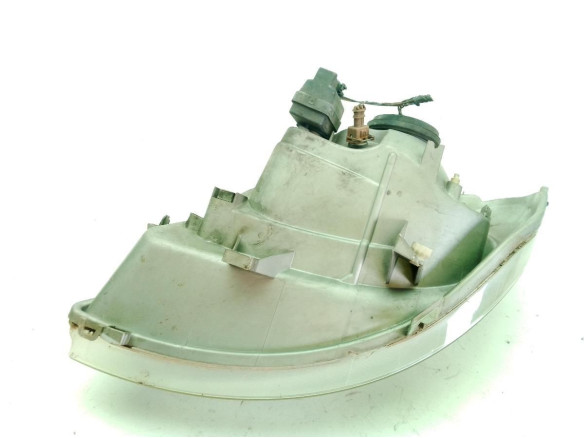 7700311372 FARO DERECHO RENAULT TRAFIC II Autobús (JL)|Desguaces La Cabaña