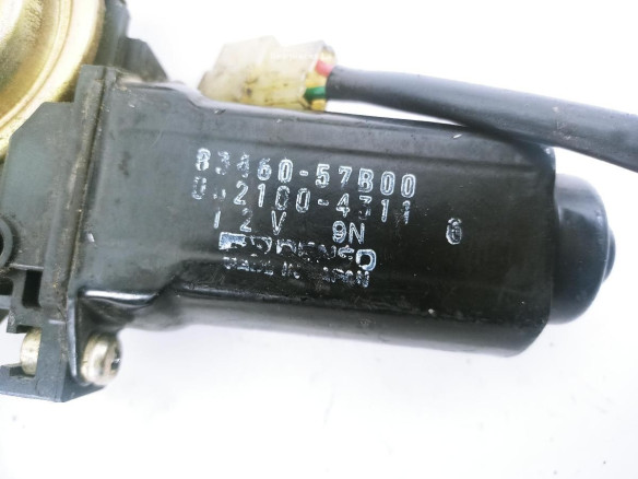 8346057B00 ELEVALUNAS PUERTA LAT DEL IZQ SUZUKI GRAND VITARA I (FT, HT) |Desguaces La Cabaña