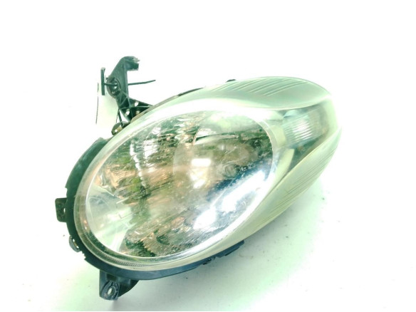 89074321 FARO DERECHO NISSAN MICRA III (K12)|Desguaces La Cabaña