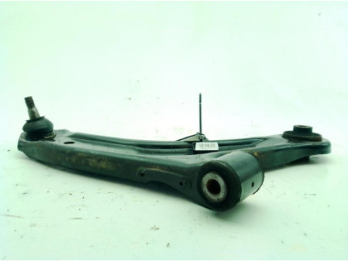 4520161M00000  BRAZO SUSPENSION DEL DER INF SUZUKI VITARA (LY)|Desguaces La Cabaña
