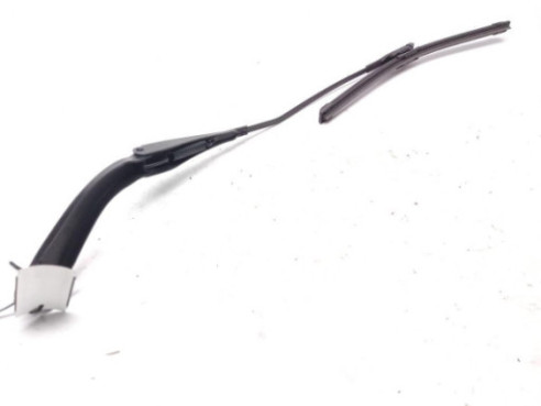 61619465075 BRAZO LIMPIAPARABRISAS DEL DER BMW 4 Gran Coupe (F36)|Desguaces La Cabaña