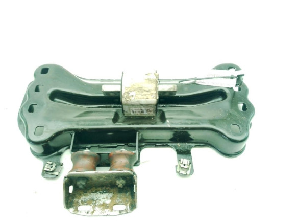 A2052420340 SOPORTE CAJA CAMBIOS MERCEDES BENZ CLASE E (W212)|Desguaces La Cabaña