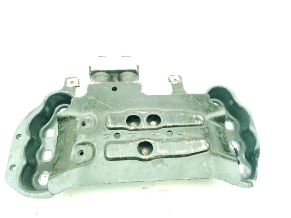 A2052420340 SOPORTE CAJA CAMBIOS MERCEDES BENZ CLASE E (W212)|Desguaces La Cabaña