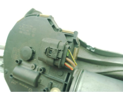 A2128201240,  MOTOR LIMPIAPARABRISAS DEL MERCEDES BENZ CLASE E (W212)|Desguaces La Cabaña