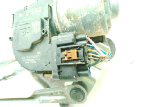 3397022490 MOTOR LIMPIAPARABRISAS DEL FORD FOCUS IV (HN)|Desguaces La Cabaña