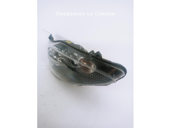 8A6113W029AJ FARO DERECHO FORD FIESTA VI|Desguaces La Cabaña