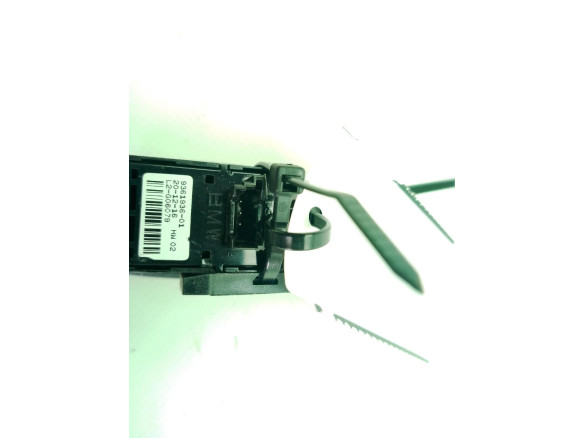 61319361936, 9361936 MANDO ELEVALUNAS PUERTA LAT TRA DER BMW 4 Gran Coupe (F36)|Desguaces La Cabaña