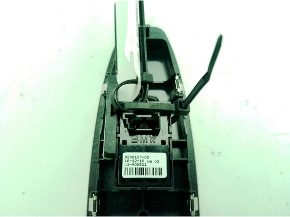 61319208107, 9208107 MANDO ELEVALUNAS PUERTA LAT DEL DER BMW 4 Gran Coupe (F36)|Desguaces La Cabaña
