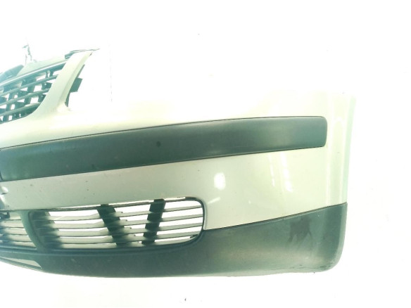 3B0807217  GRU PARAGOLPES DEL VW PASSAT (3B2)|Desguaces La Cabaña