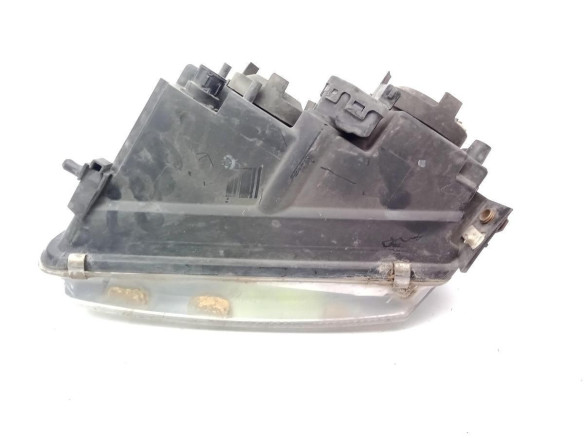 3B0941018K FARO DERECHO VW PASSAT (3B2)|Desguaces La Cabaña
