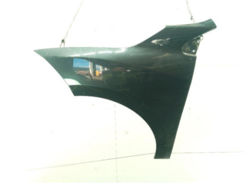 631011470R ALETA DEL IZQ RENAULT MEGANE III Fastback (BZ0_)|Desguaces La Cabaña