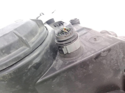 0000051733561 FARO IZQUIERDO FIAT CROMA (194_)|Desguaces La Cabaña