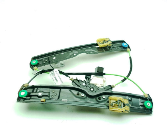 T4A46348 ELEVALUNAS PUERTA LAT TRA DER JAGUAR F-PACE (X761)|Desguaces La Cabaña