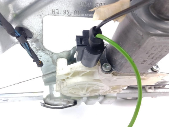 2E0837401 ELEVALUNAS PUERTA LAT DEL IZQ VW CRAFTER 30-50 Furgón (2E_)|Desguaces La Cabaña