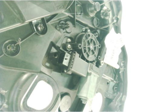 0000071754421 ELEVALUNAS PUERTA LAT TRA DER ALFA ROMEO GIULIETTA (940_)|Desguaces La Cabaña