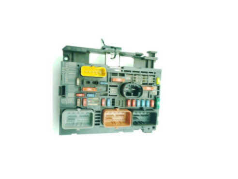 CAJA FUSIBLES EXTERIOR (BSM)|Desguaces La Cabaña 2