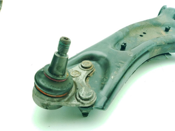 BRAZO SUSPENSION DEL IZQ INF VW PASSAT (A32, A33)|Desguaces La Cabaña