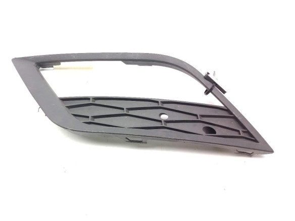 REJILLA PARAGOLPES DEL IZQ SEAT LEON (5F1)|Desguaces La Cabaña