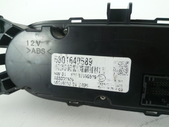 5801648589 MANDO CLIMA IVECO DAILY VI Caja/Chasis |Desguaces La Cabaña